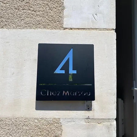 בית נופש Maison Proche - Chez Marsou *